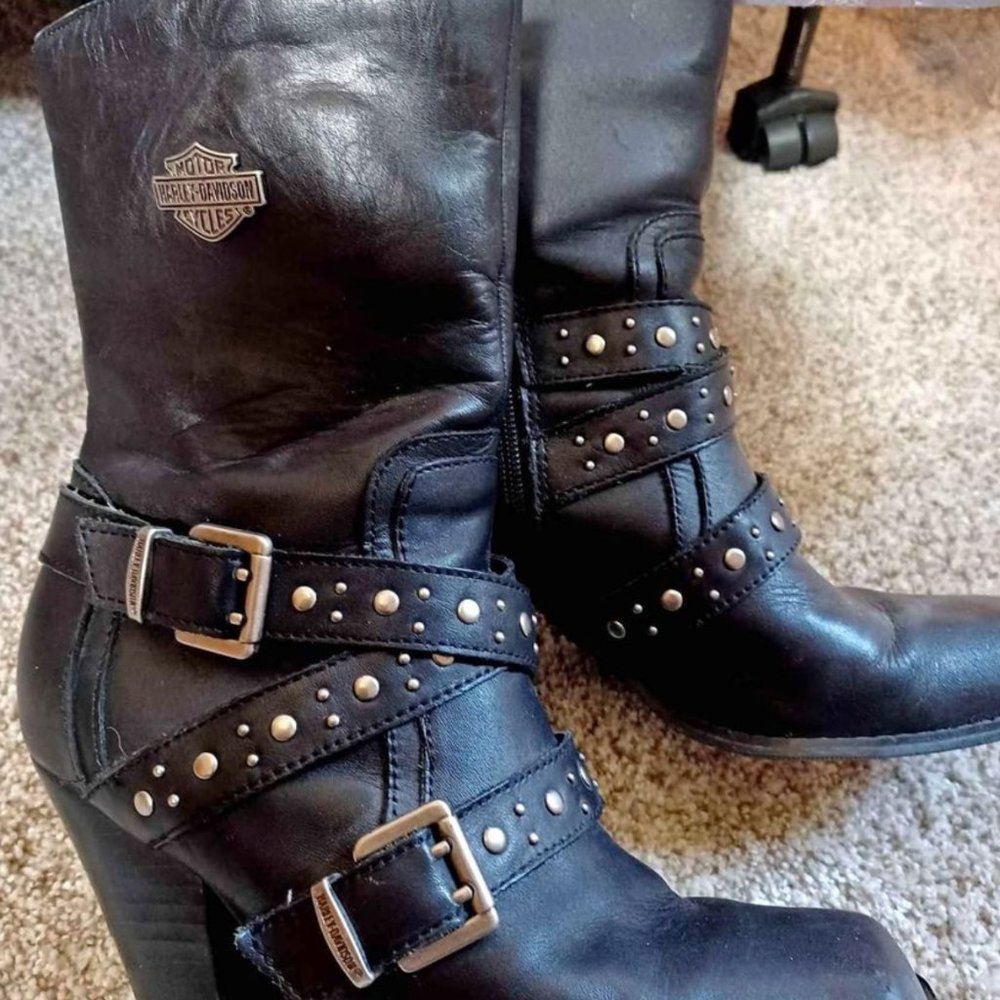 BLACK HARLEY DAVIDSON SIZE 8 LEATHER BOOTS ZIP HEELS